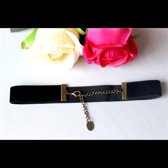 Vintage Gothic Black Velvet Necklace Choker J3