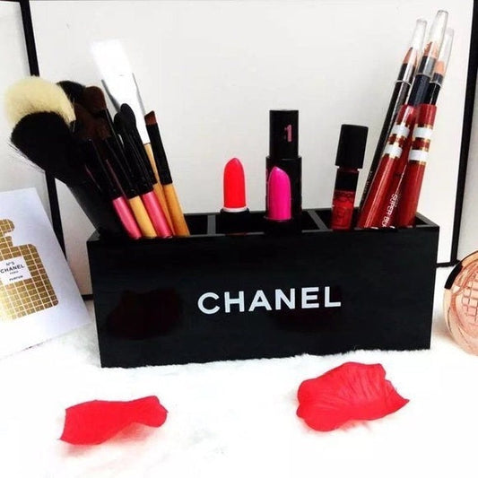 Black Makeup Holder