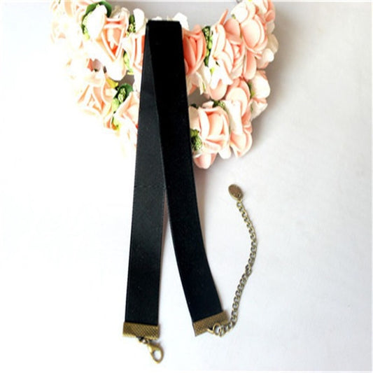 Vintage Gothic Black Velvet Necklace Choker J3