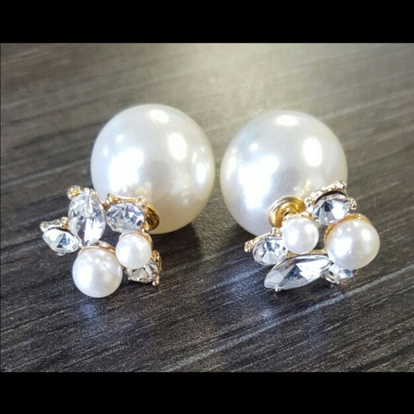 Big Pearls Stuff Earrings